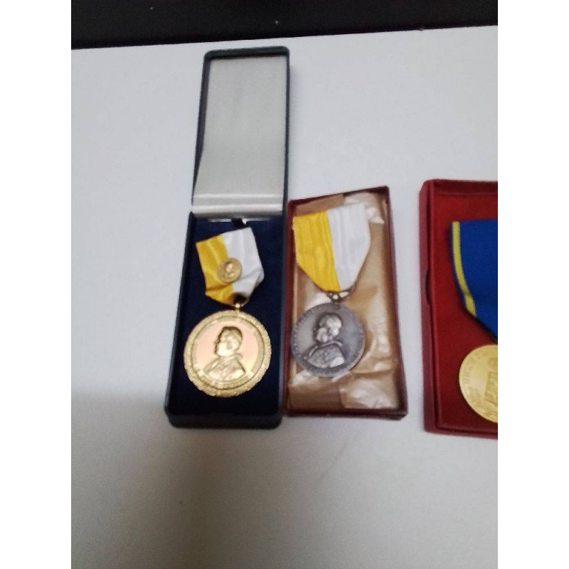 MEDAILLE DIVERS