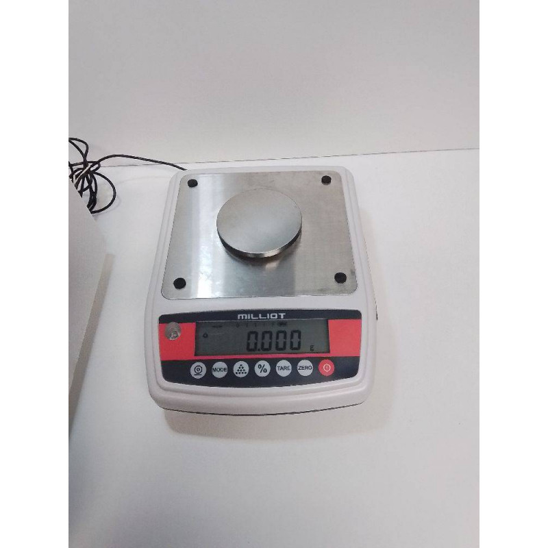 BALANCE DE PRÉCISION MILLIOT + ACCESSOIRES 