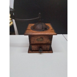 MOULIN A CAFE ANCIEN 