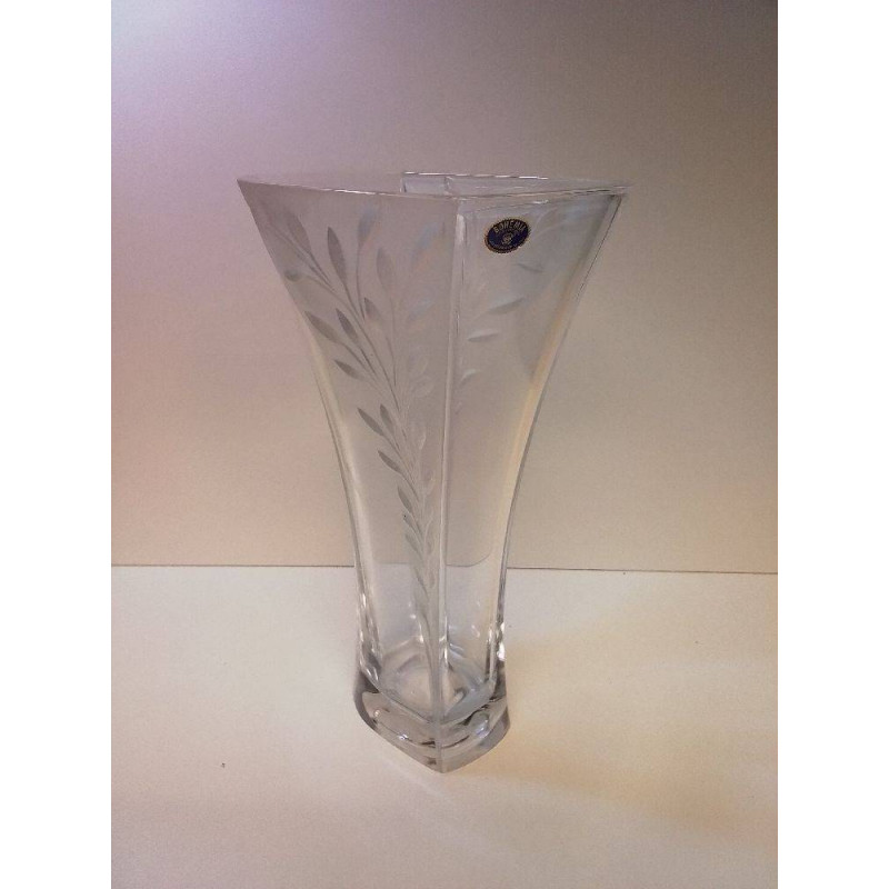 VASE CISELÉ CRISTAL BOHEMIA 
