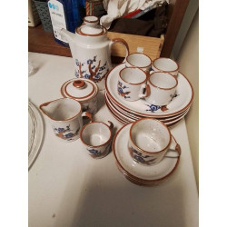 LOT DE VAISSELLE CÉRAMIQUE...