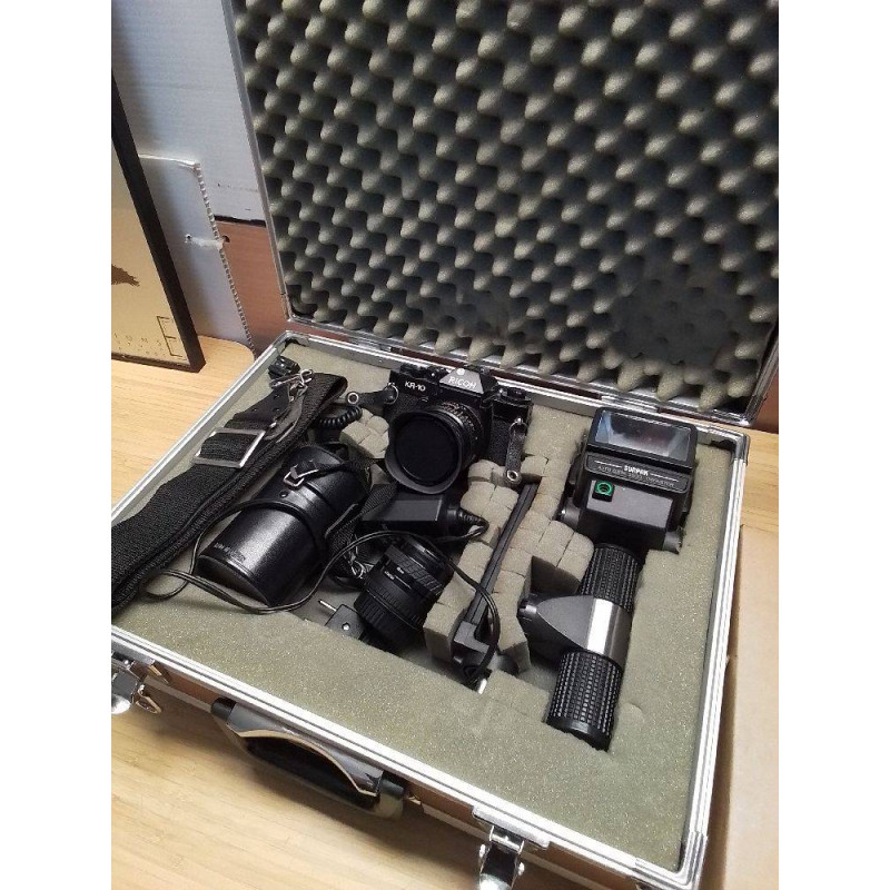 APPAREIL PHOTO RICOH + ACCESSOIRES + MALETTE 