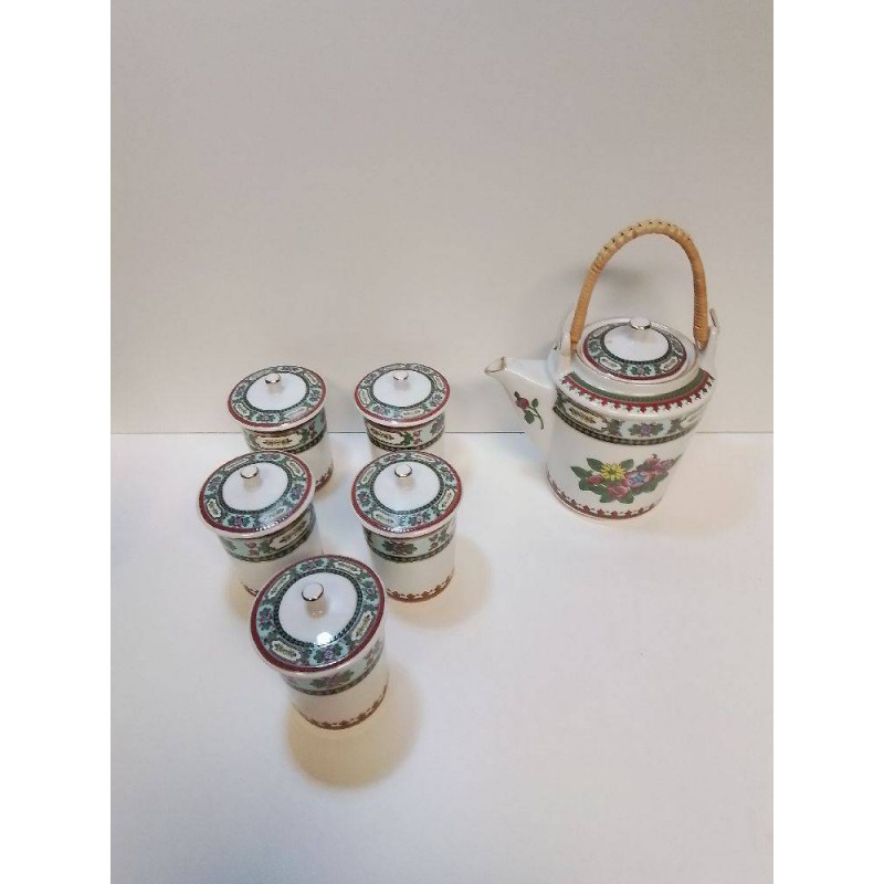 SERVICE A THE CHINOIS 