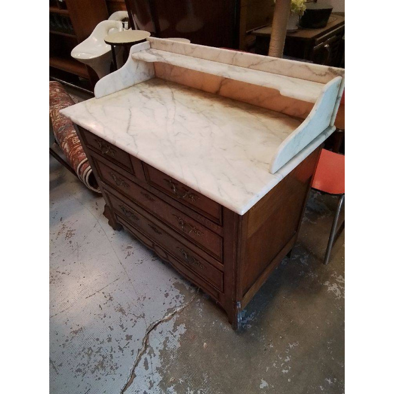 COMMODE 4 TIROIRS DESSUS MARBRE 