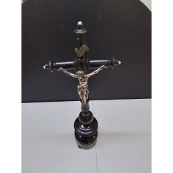 CRUCIFIX BOIS ET METAL
