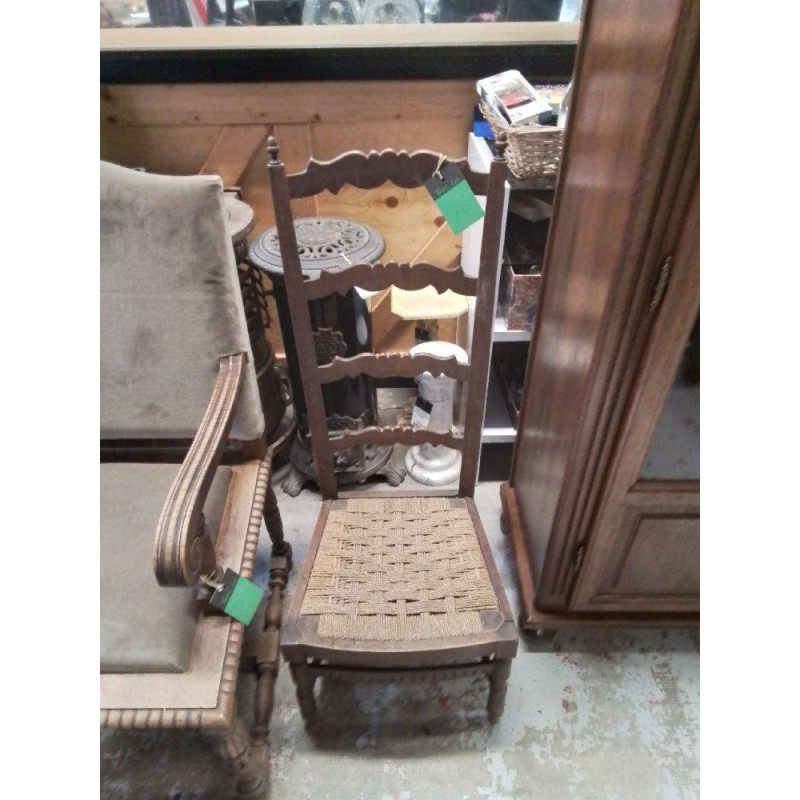 CHAISE STYLE PRIE DIEUX