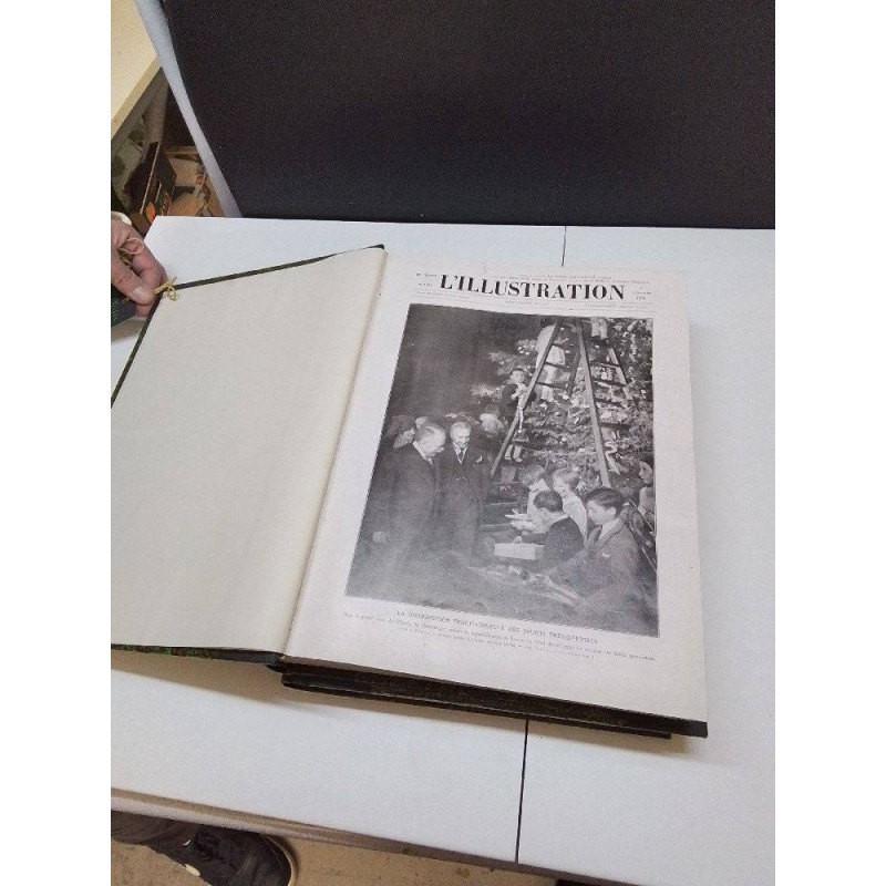 LIVRE L’ILLUSTRATION LA PIECE