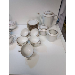 SERVICE A CAFÉ PORCELAINE...