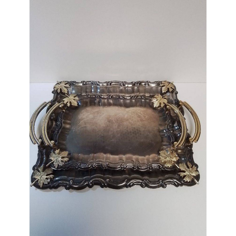 LOT DE 2 PLATEAUX MÉTAL 