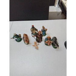 LOT DE PERSONNAGES CRECHE...