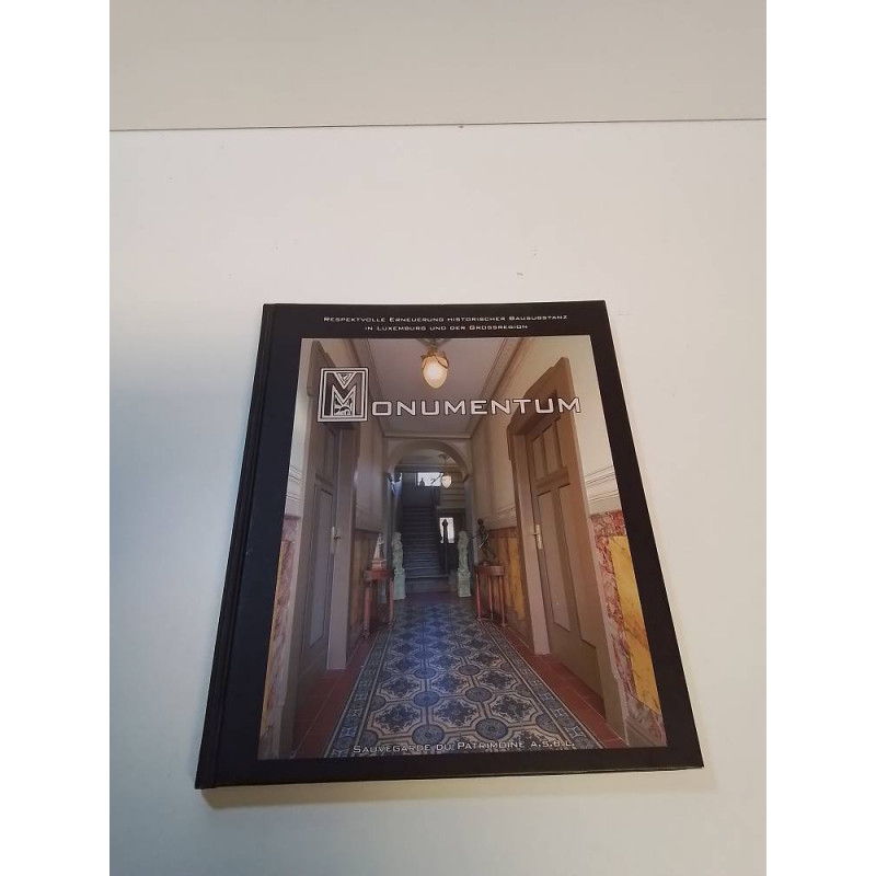 LIVRE MONUMENTUM