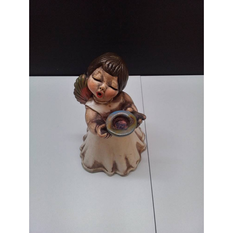 FIGURINE EN CERAMIQUE 