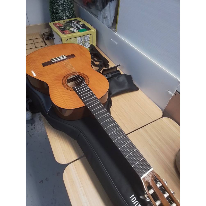 GUITARE YAMAHA C40 + HOUSSE 