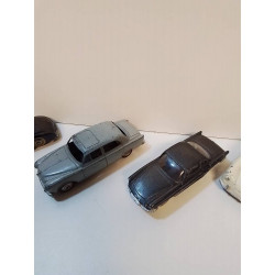 VOITURE COLLECTION DINKY TOYS
