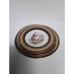 LOT D’ASSIETTES DECORATIVES...