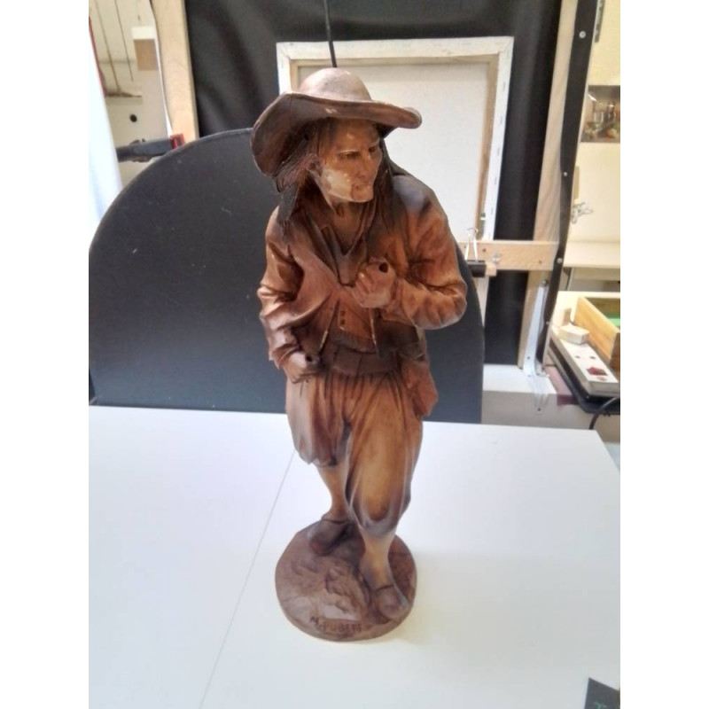 STATUE HOMME BOIS SIGNE M PUBERT 