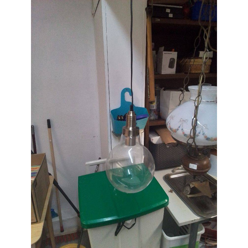 LAMPE A SUSPENDRE BOULE 