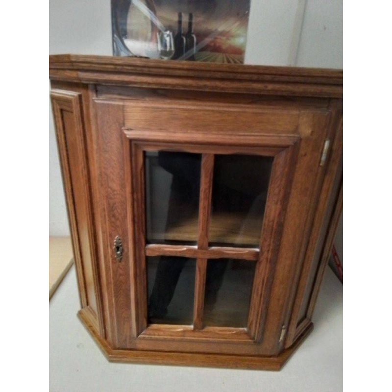VITRINE D’ANGLE A SUSPENDRE CHÊNE 