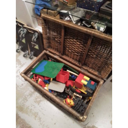 LOT LEGO DUPLO + COFFRE 