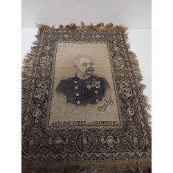 TAPIS DE JEU BRODÉ GRAND...
