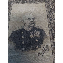 TAPIS DE JEU BRODÉ GRAND DUC ADOLPHE 