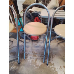 TABOURET PLIANT