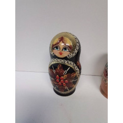 POUPÉE RUSSE