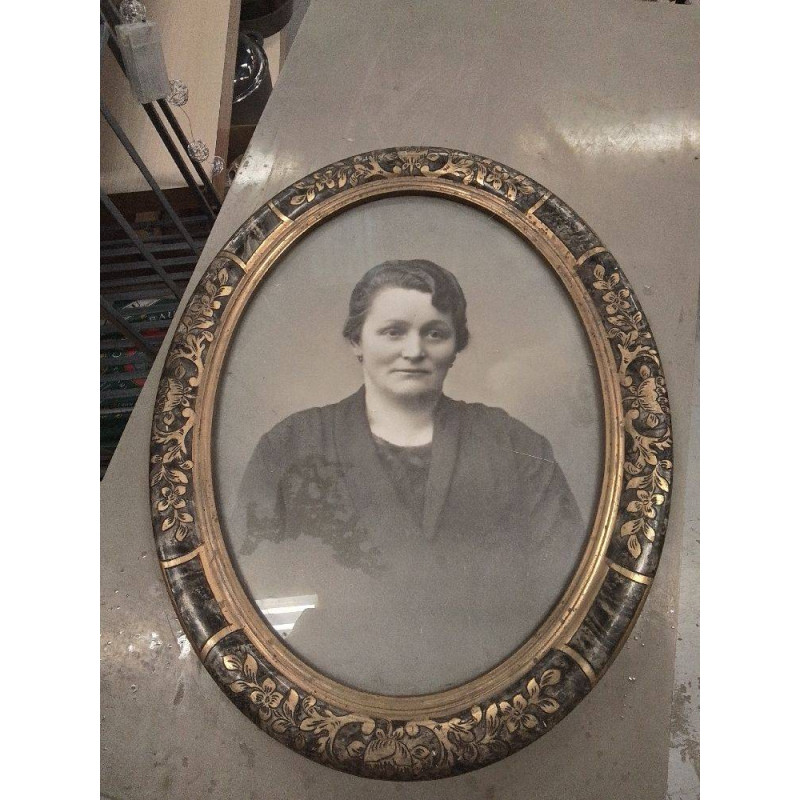 CADRE OVALE PHOTO ANCIENNE