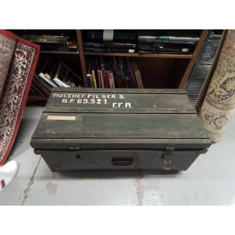 CANTINE + ACCESSOIRES MILITAIRES 