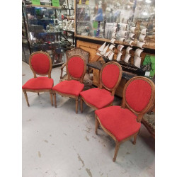 LOT DE 4 CHAISES MÉDAILLON...