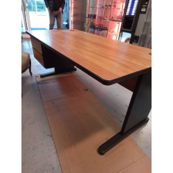 BUREAU MODERNE 2 TIROIRS...