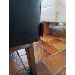 LIT CUIR GRIS 180X200 MUSTERRING