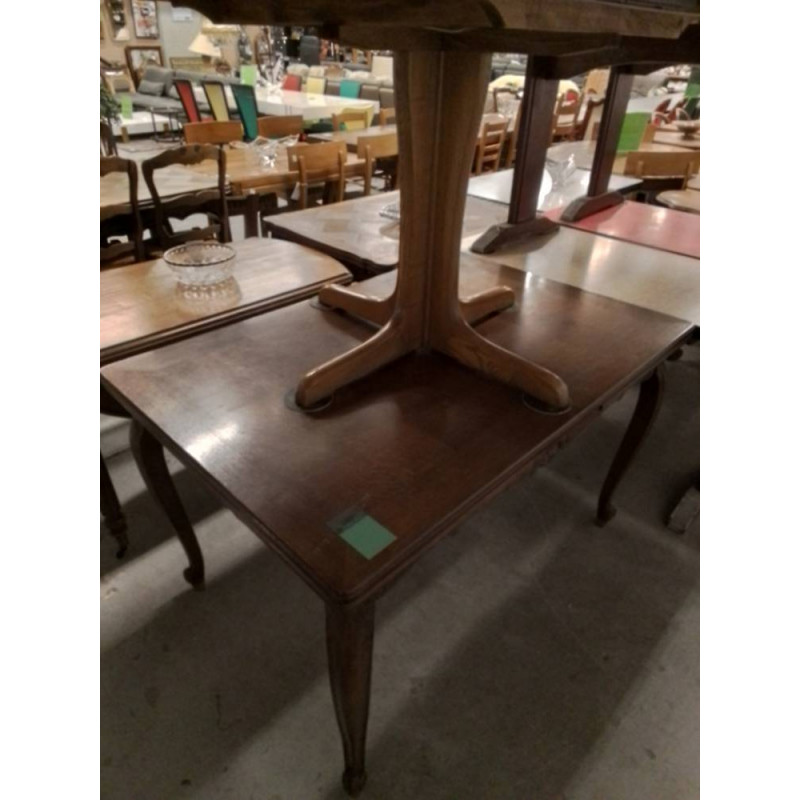 TABLE STYLE LOUIS XV AVEC ALLONGES 