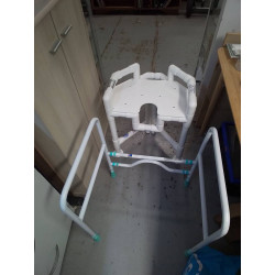 ACCESSOIRE DE SALLE DE BAIN 