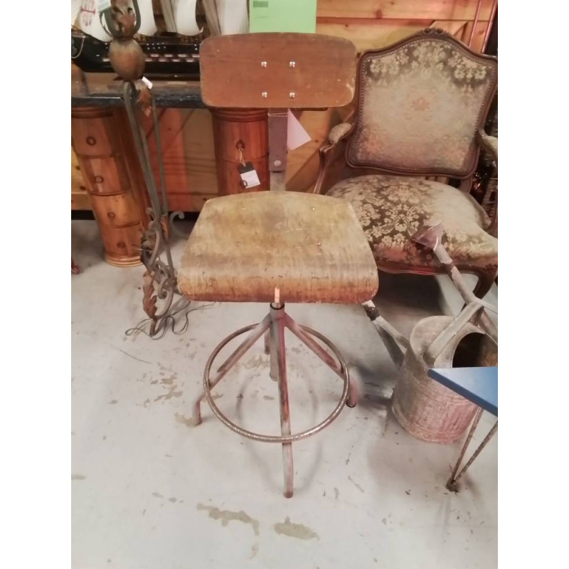 CHAISE D’ATELIER 