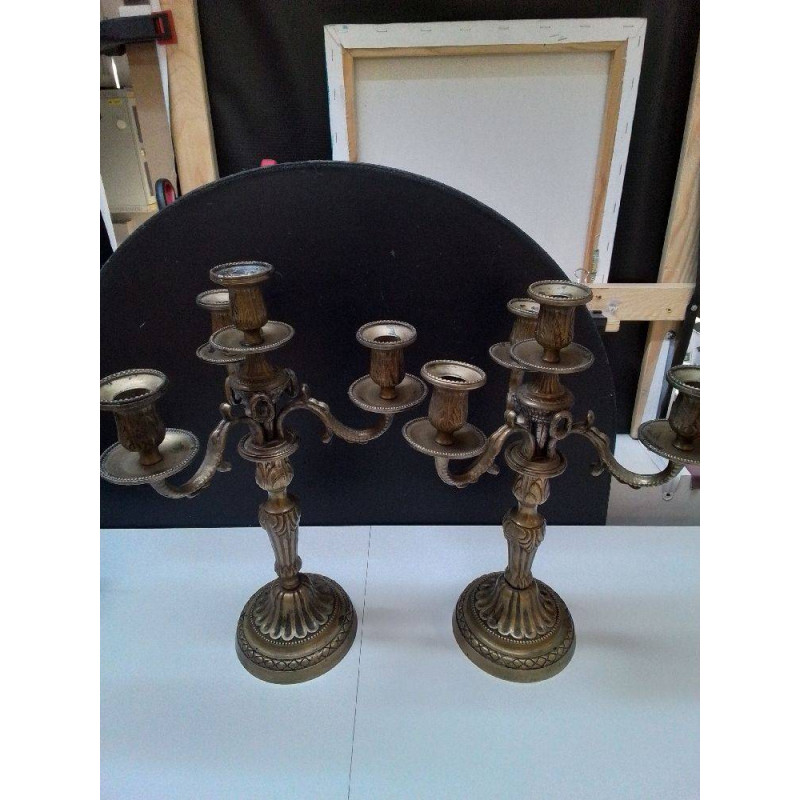 PAIRE DE CHANDELIERS BRONZE 