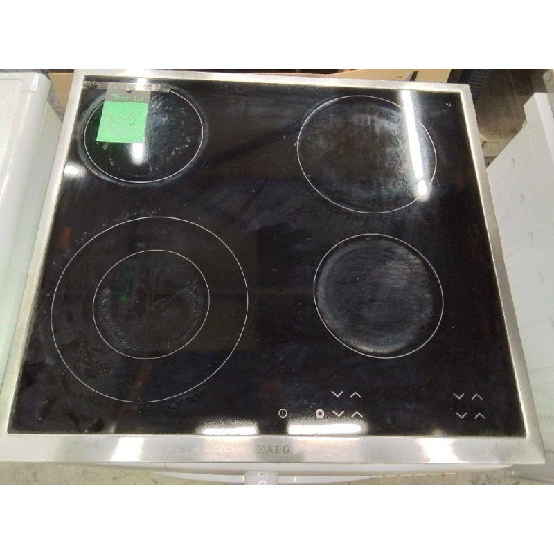 PLAQUE VITROCÉRAMIQUE AEG