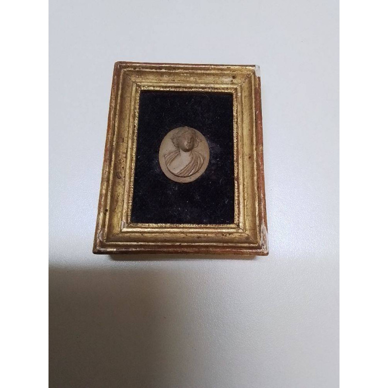 PORTRAIT MINIATURE ANCIEN PETIT MODELE