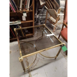 TABLE BASSE LAITON ET VERRE...