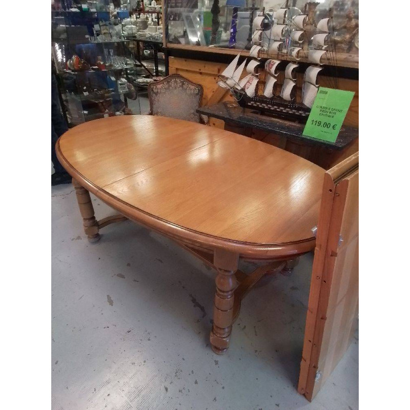 TABLE OVALE AVEC ALLONGES 