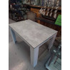 TABLE MODERNE EFFET BETON