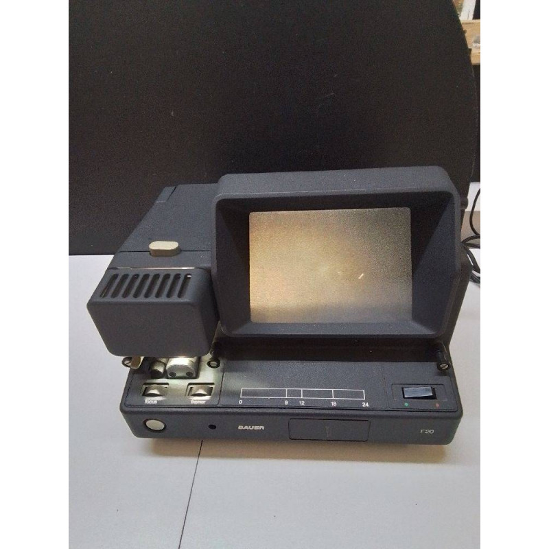 VISIONNEUSE BAUER F20