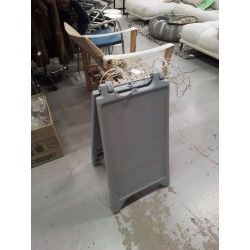 PANNEAU DE SIGNALISATION PLIABLE EN PLASTIQUE 