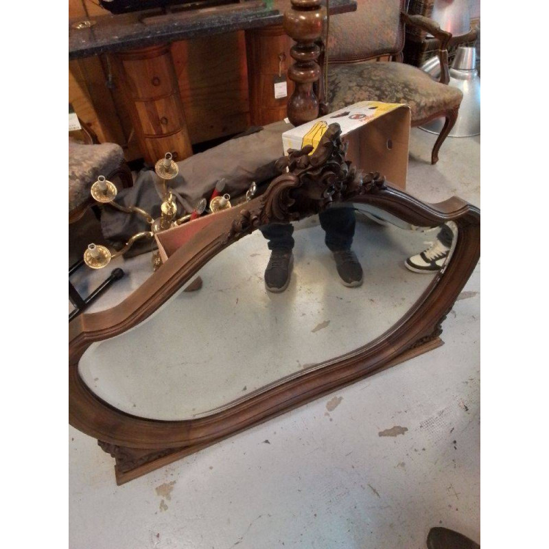 MIROIR BORD NOYER SCULPTÉ 