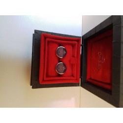 PAIRE DE BOUTONS DE MANCHETTE OMÉGA 