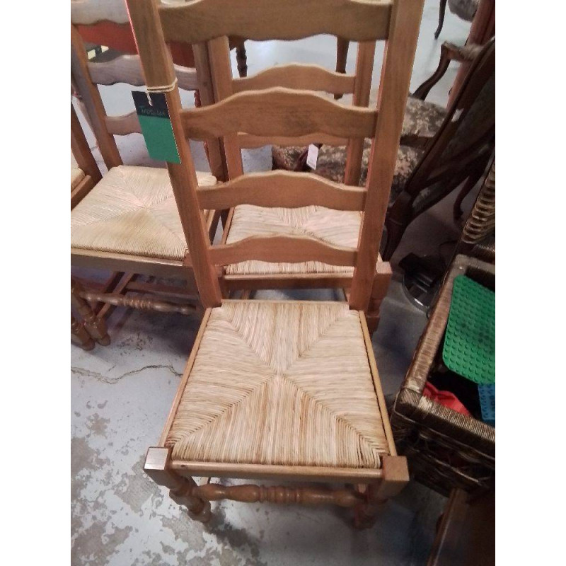 LOT DE 4 CHAISES ASSISES PAILLÉES 