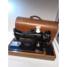 MACHINE A COUDRE SINGER