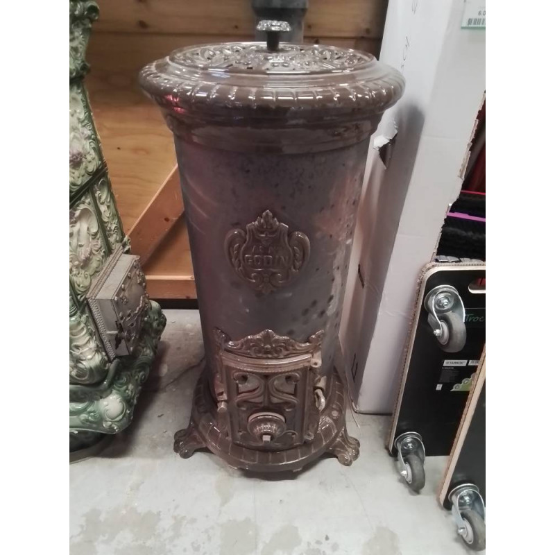 FOURNEAU A BOIS GODIN