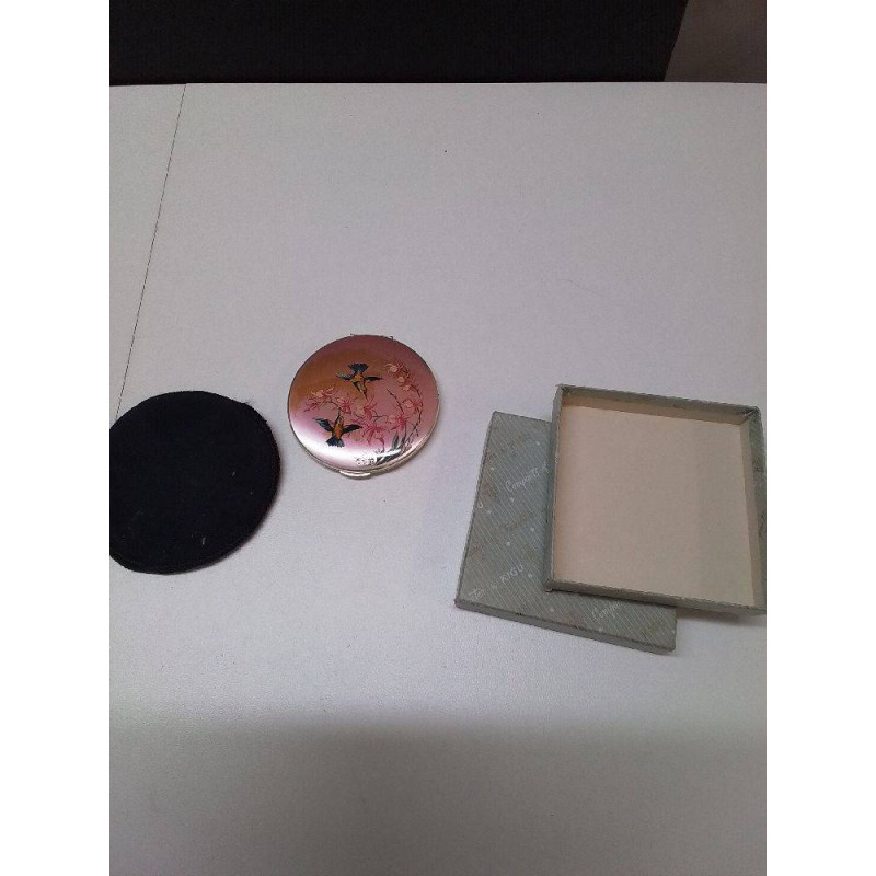 POUDRIER VINTAGE KIGU