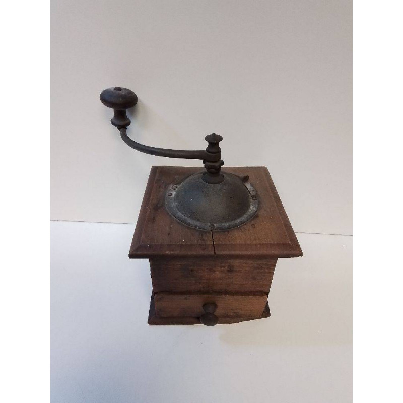 MOULIN A CAFE ANCIEN 